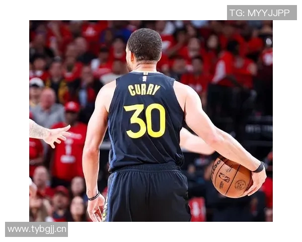 贾里德巴特勒火力全开26投14中三分命中5个狂砍35分7篮板9助攻